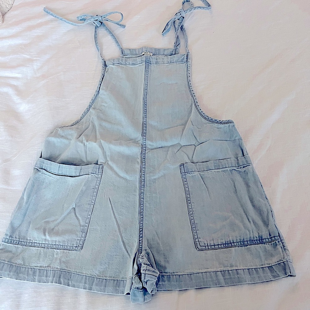 Aerie Adjustable Tie Shoulder Chambray Overalls